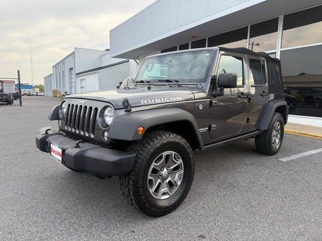 Used 2016 Jeep Wrangler Unlimited Rubicon w/ Connectivity Group AWD/4WD image 7