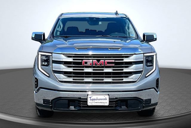 Used 2024 GMC Sierra 1500 SLE RWD image 2