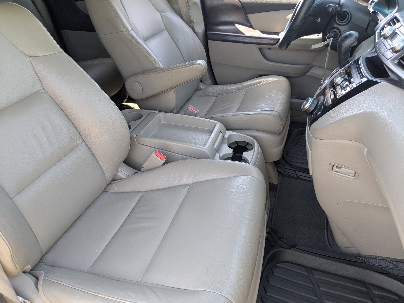 Used 2011 Honda Odyssey EX-L image 10