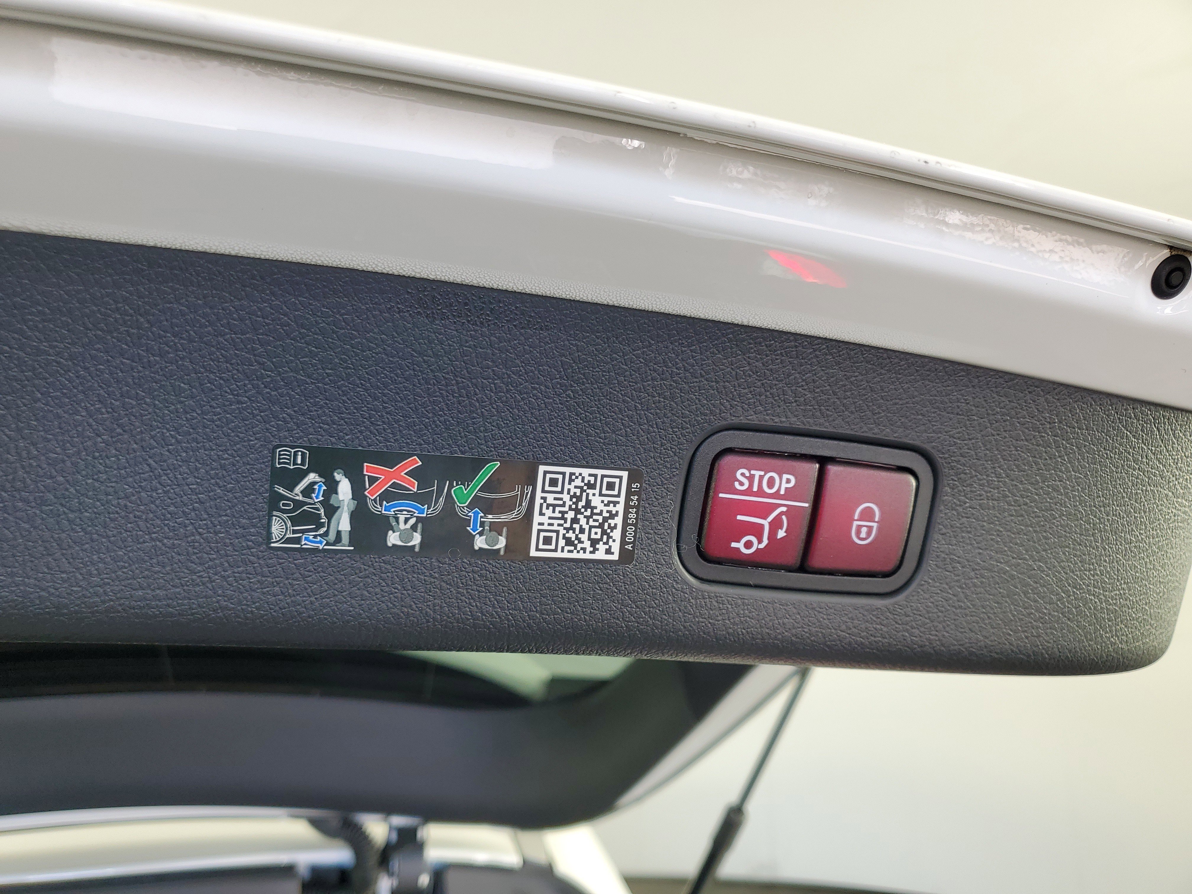 Used 2023 Mercedes-Benz GLC 300 image 32