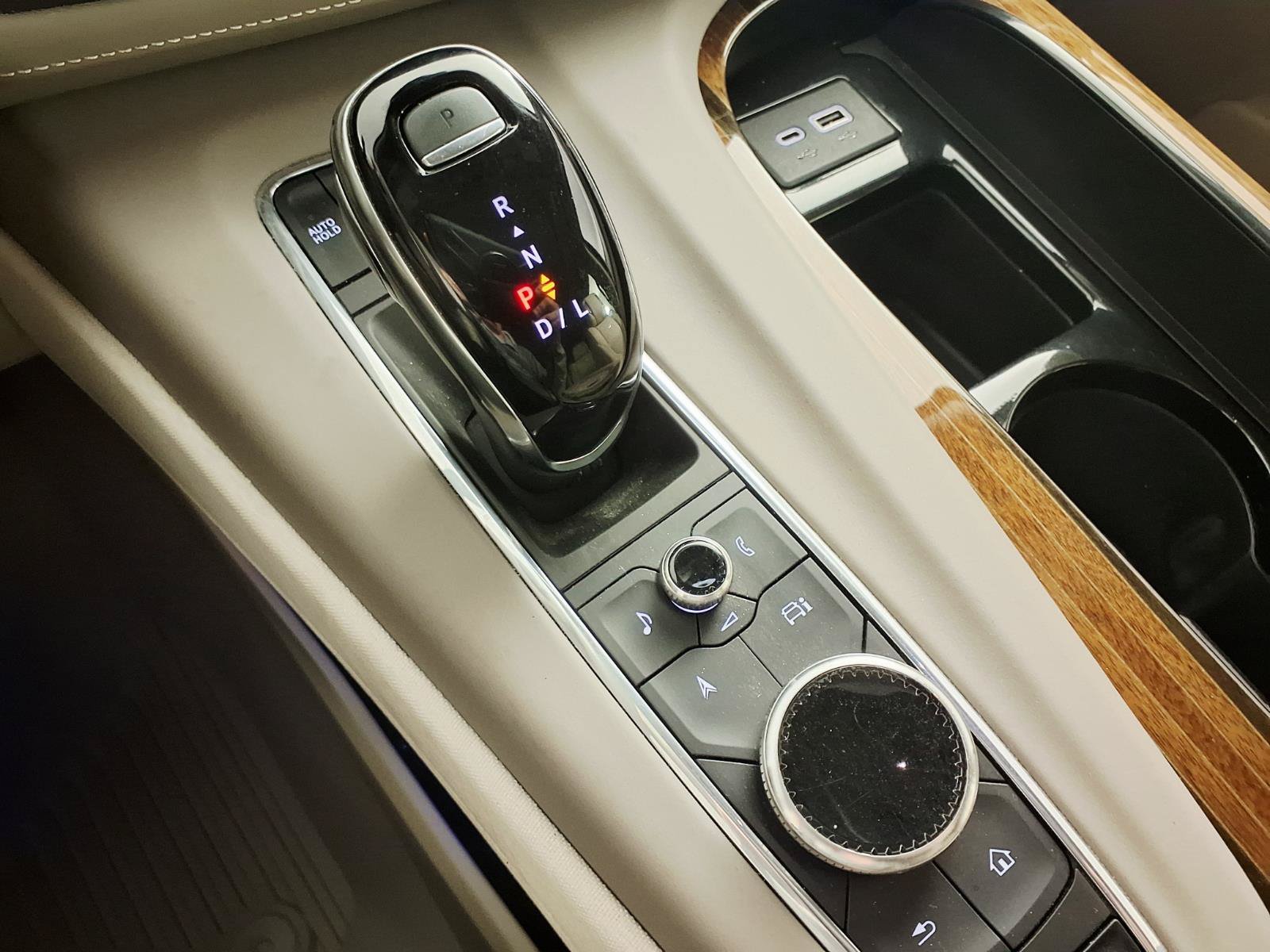 Certified 2023 Cadillac Escalade Sport Platinum RWD image 21