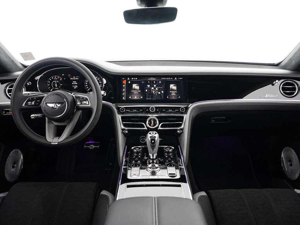 Certified 2025 Bentley Flying Spur Plug-In Hybrid AWD/4WD image 4