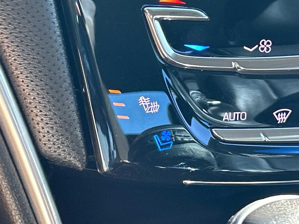 Used 2018 Cadillac XTS Luxury image 29