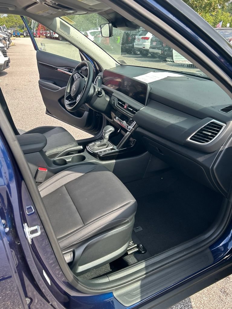 Used 2026 Kia Seltos EX w/ EX Sunroof Package FWD image 15