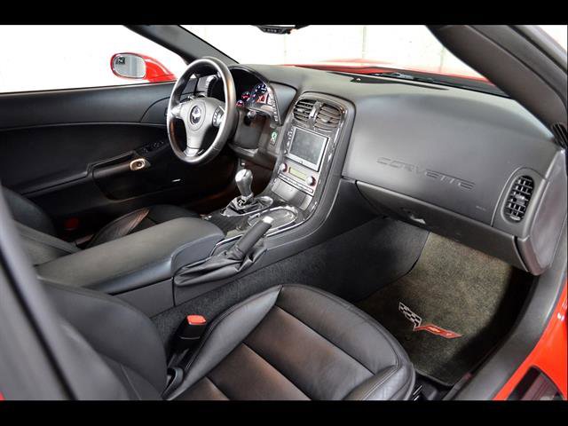 Used 2012 Chevrolet Corvette Coupe w/ 2LT Preferred Equipment Group RWD image 21