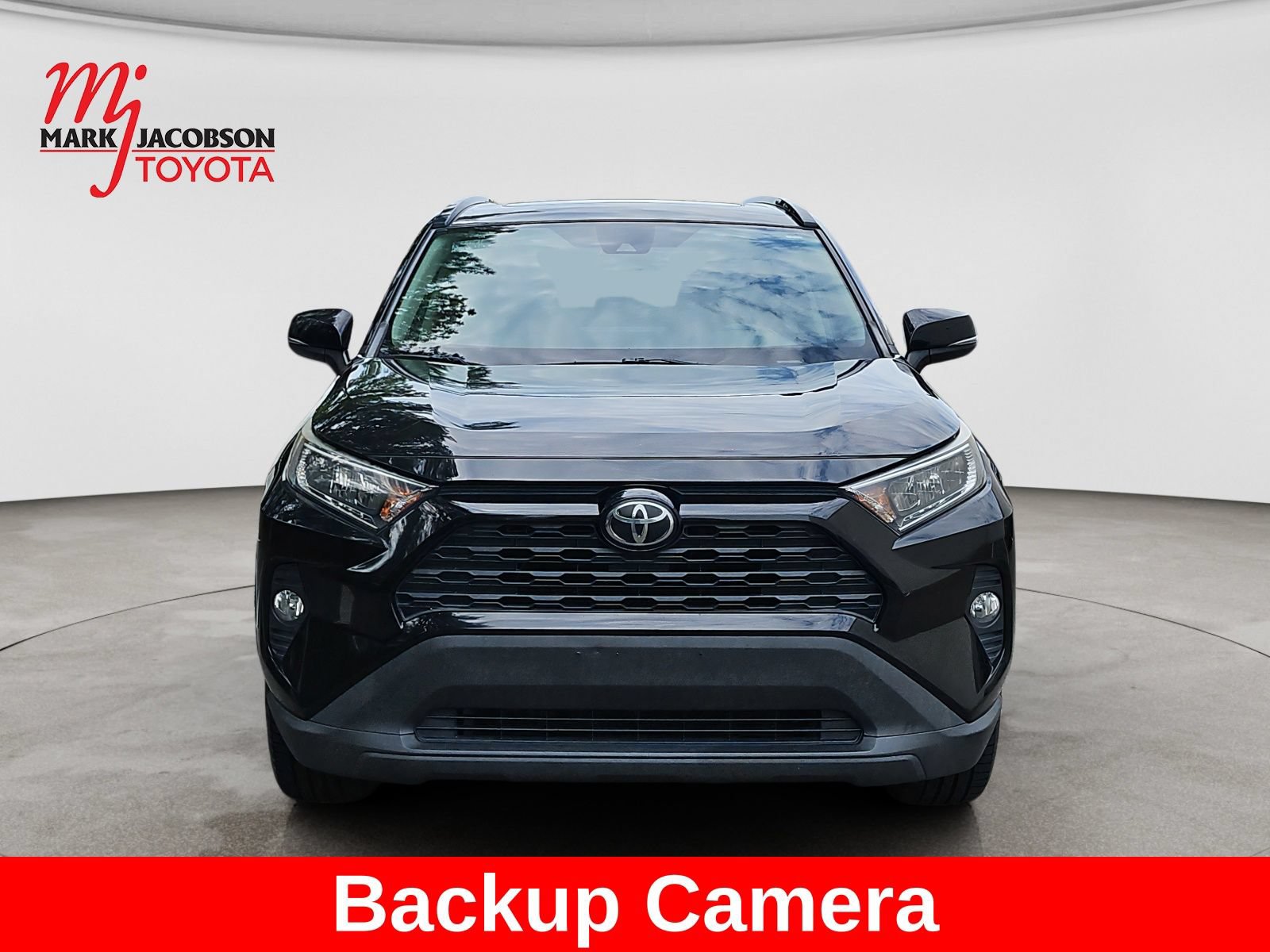 Used 2019 Toyota RAV4 XLE Premium w/ All Weather Liner Package AWD/4WD image 2