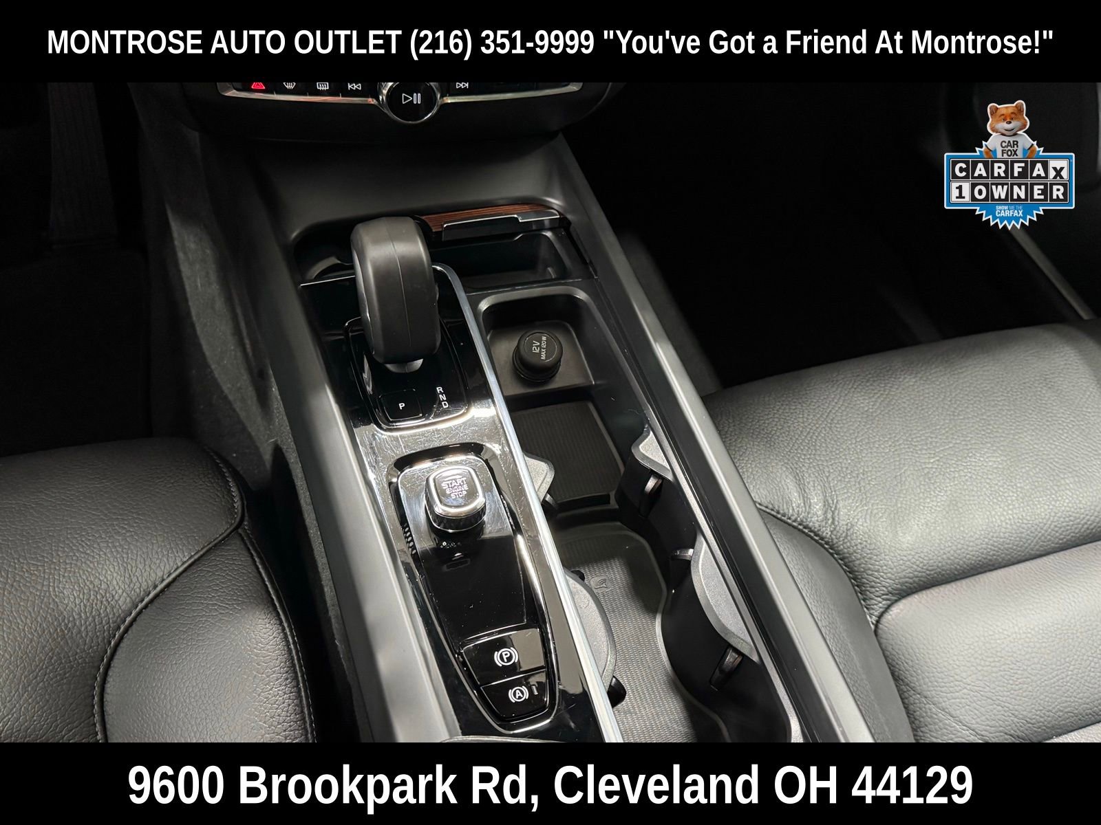 Used 2025 Volvo V60 B5 Cross Country Plus image 22