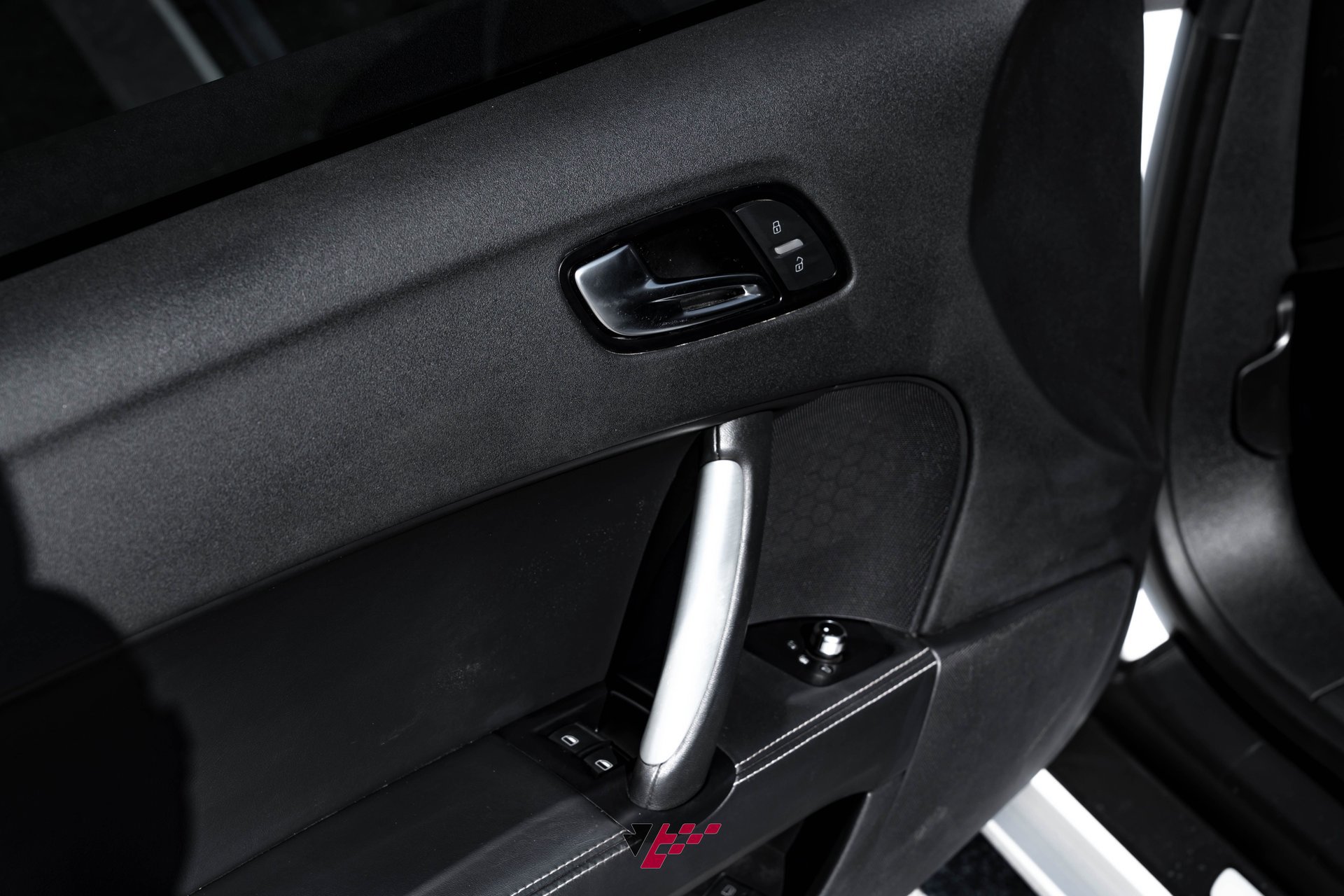 Used 2013 Audi TT RS image 39