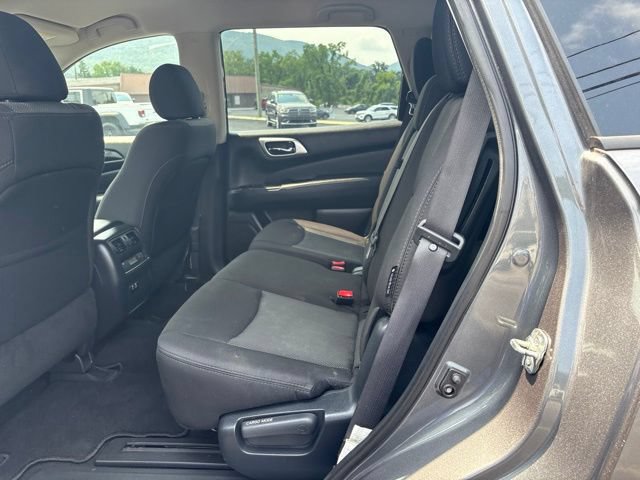 Used 2020 Nissan Pathfinder SV AWD/4WD image 10