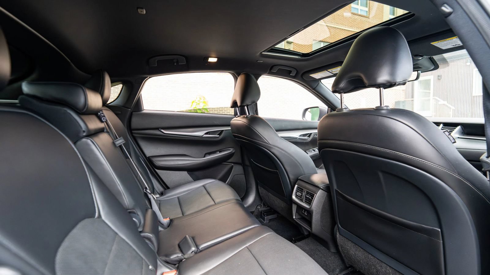 Used 2024 INFINITI QX55 Luxe w/ Cargo Package AWD/4WD image 16