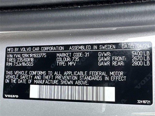 Used 2024 Volvo XC60 B5 Core image 28