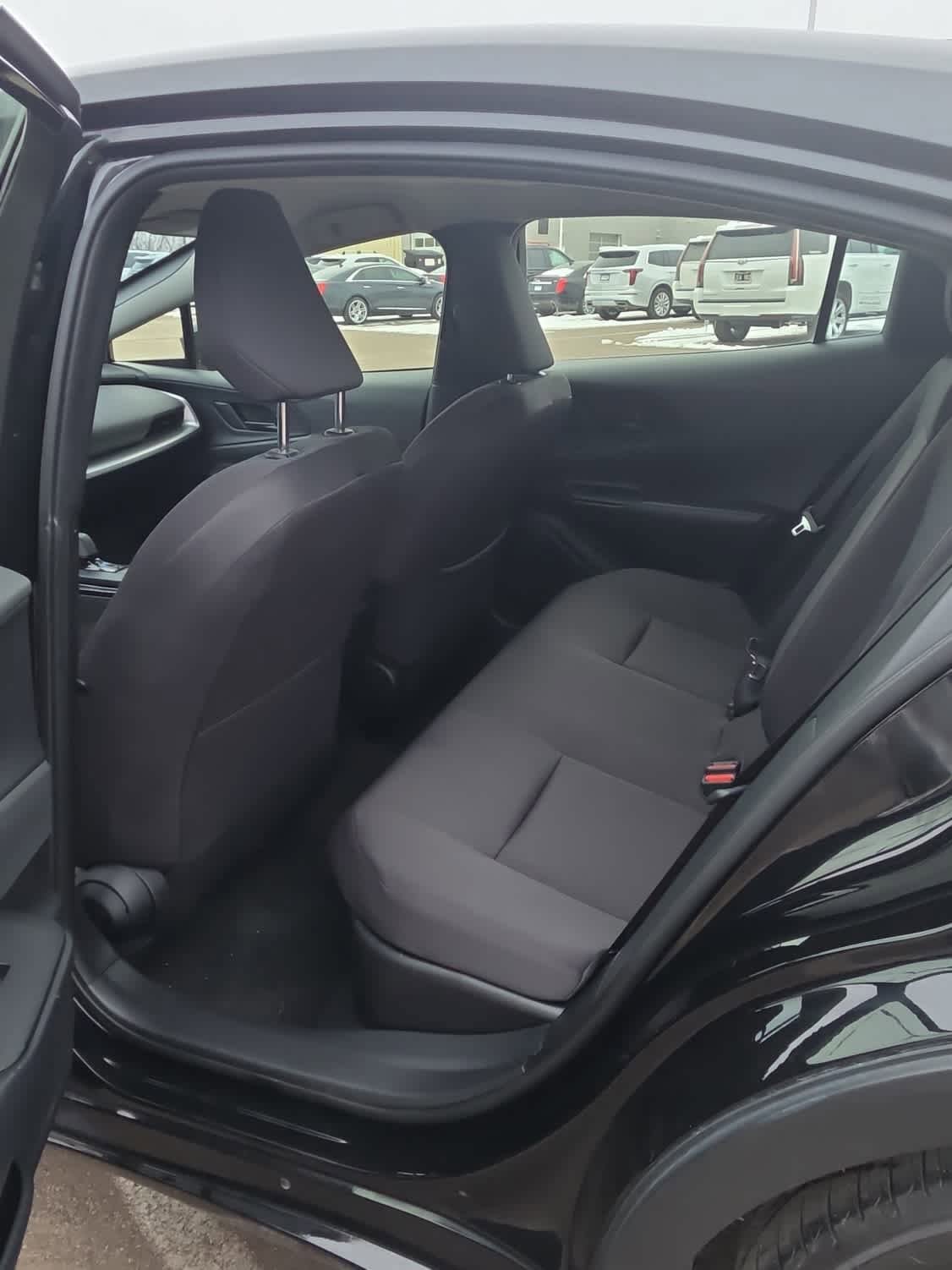 Used 2024 Toyota Prius LE image 6