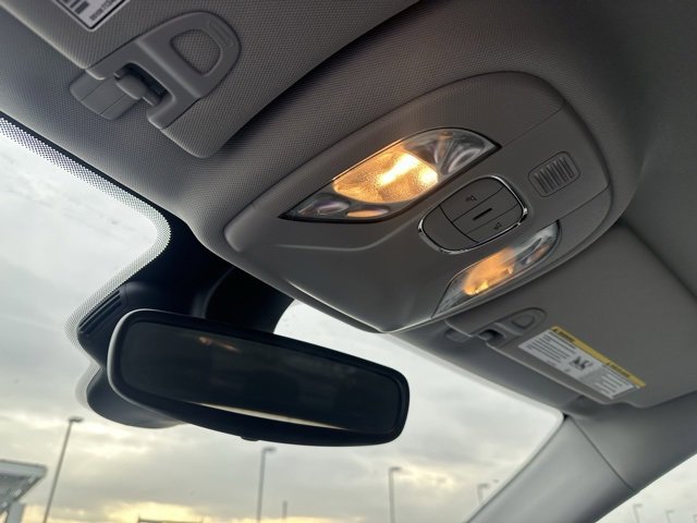 Used 2022 Jeep Compass Latitude image 14