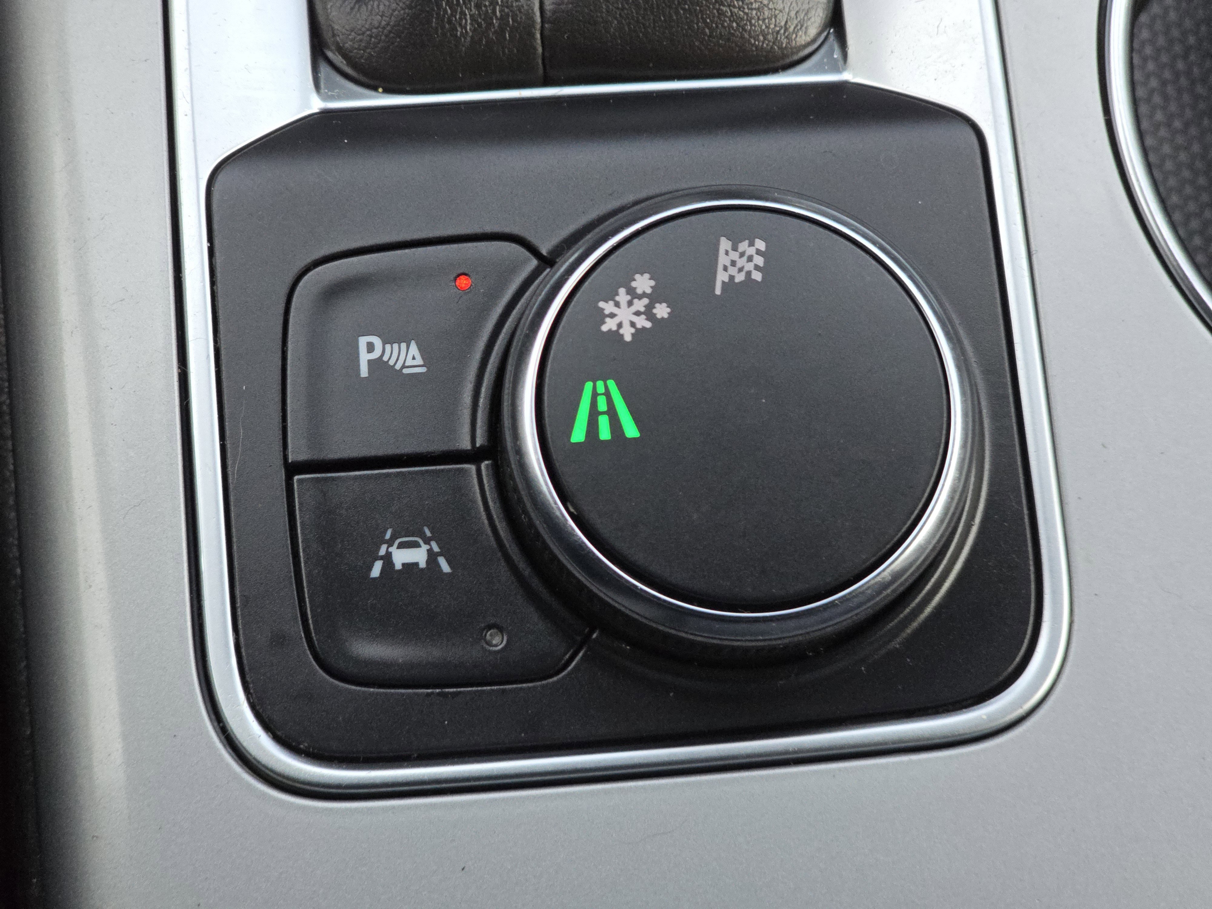 Used 2021 Chevrolet Blazer LT image 23