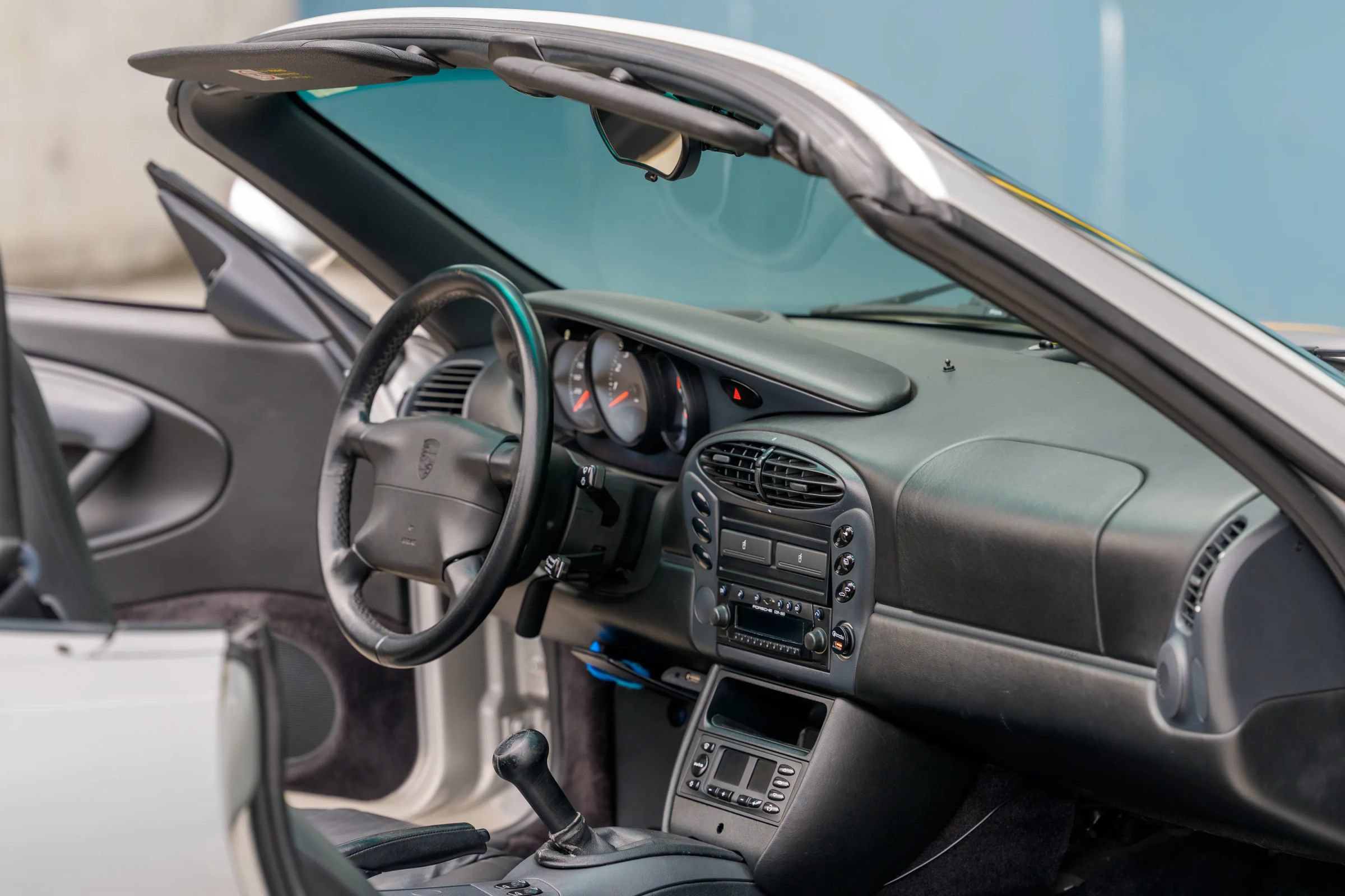 Used 1999 Porsche Boxster RWD image 20