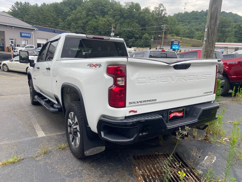 Used 2023 Chevrolet Silverado 2500 Custom w/ Gooseneck/5TH Wheel Package AWD/4WD image 11