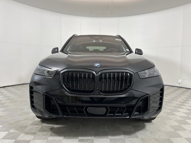 New 2026 BMW X5 xDrive50e w/ M Sport Package image 2