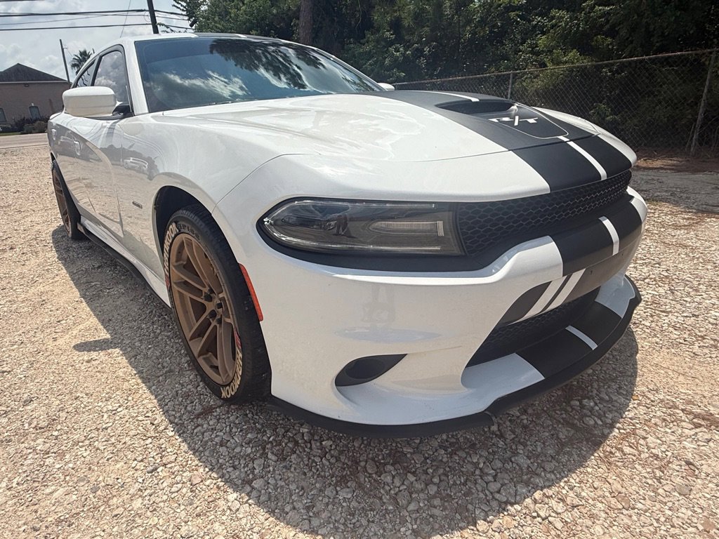 Used 2019 Dodge Charger R/T RWD image 3