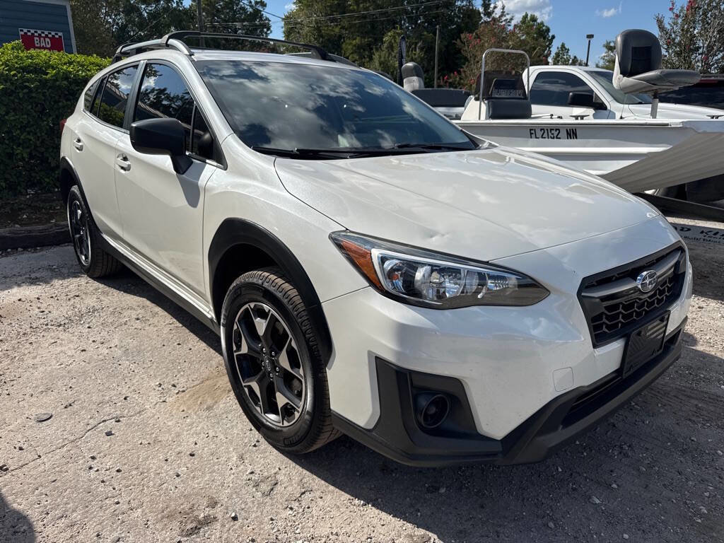 Used 2019 Subaru Crosstrek 2.0i w/ Eyesight System image 3