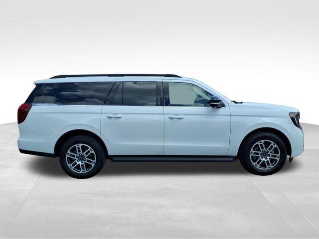 Used 2025 Ford Expedition Max Active AWD/4WD image 10