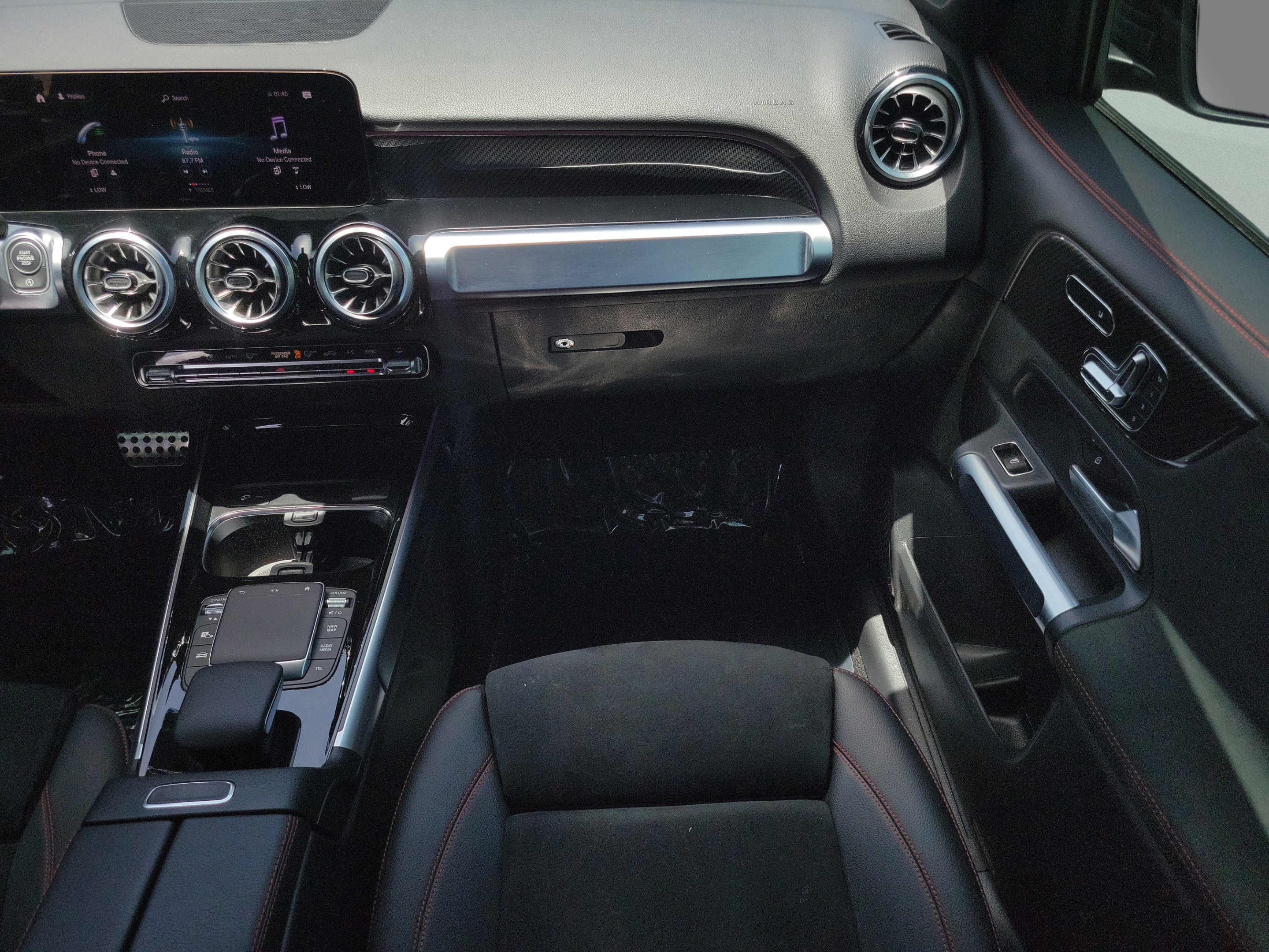 Used 2023 Mercedes-Benz GLB 250 image 15