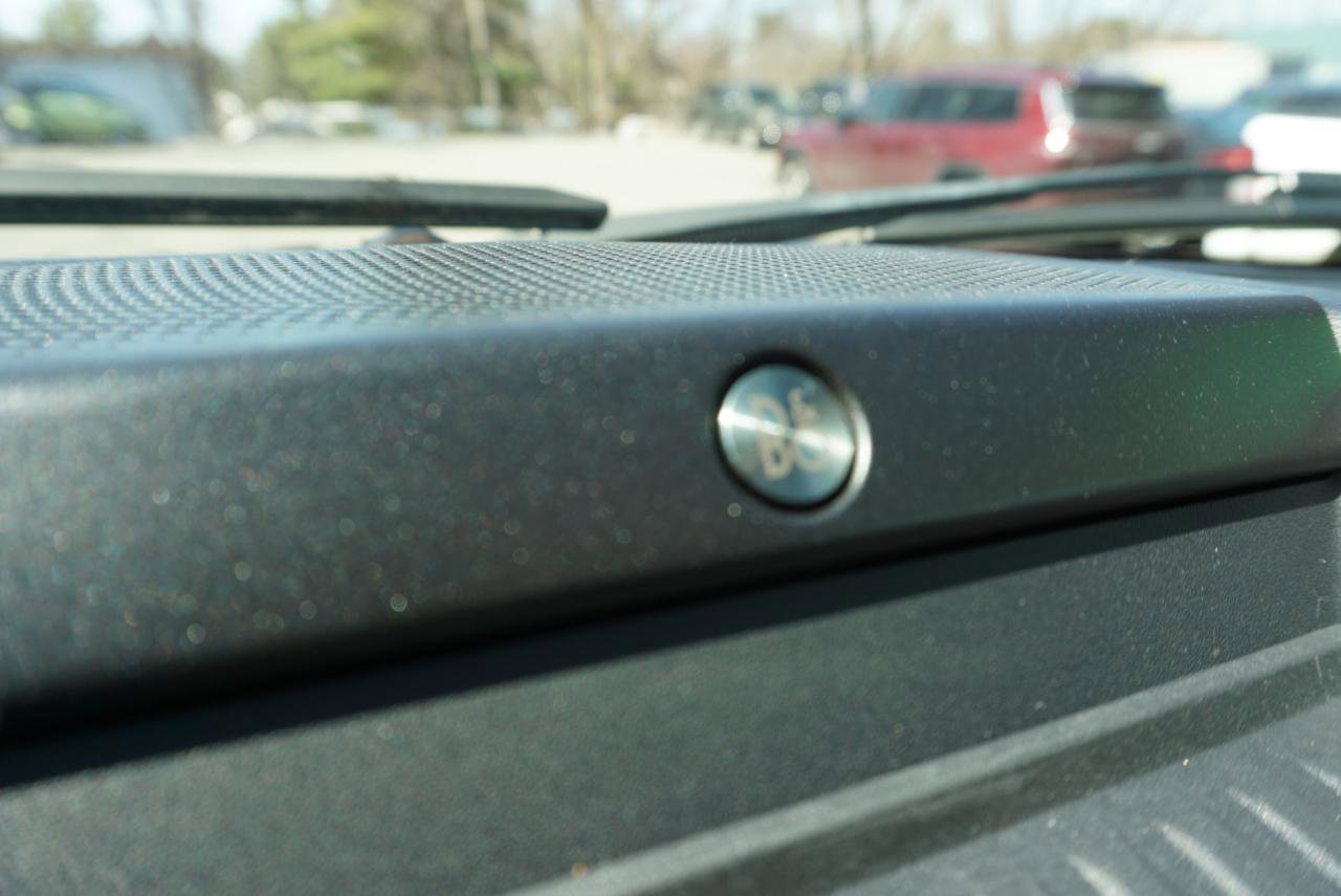 Used 2018 Ford F150 Platinum w/ Equipment Group 701A Luxury image 27