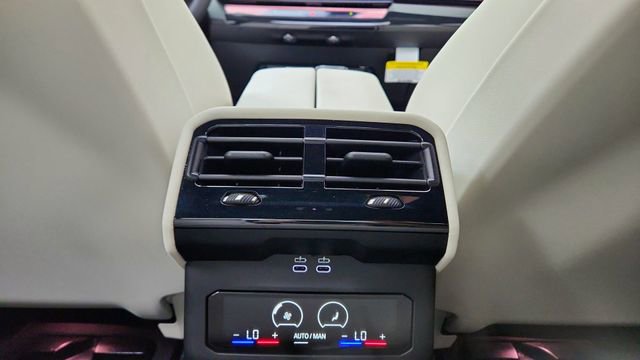 Used 2026 BMW 540i xDrive image 52