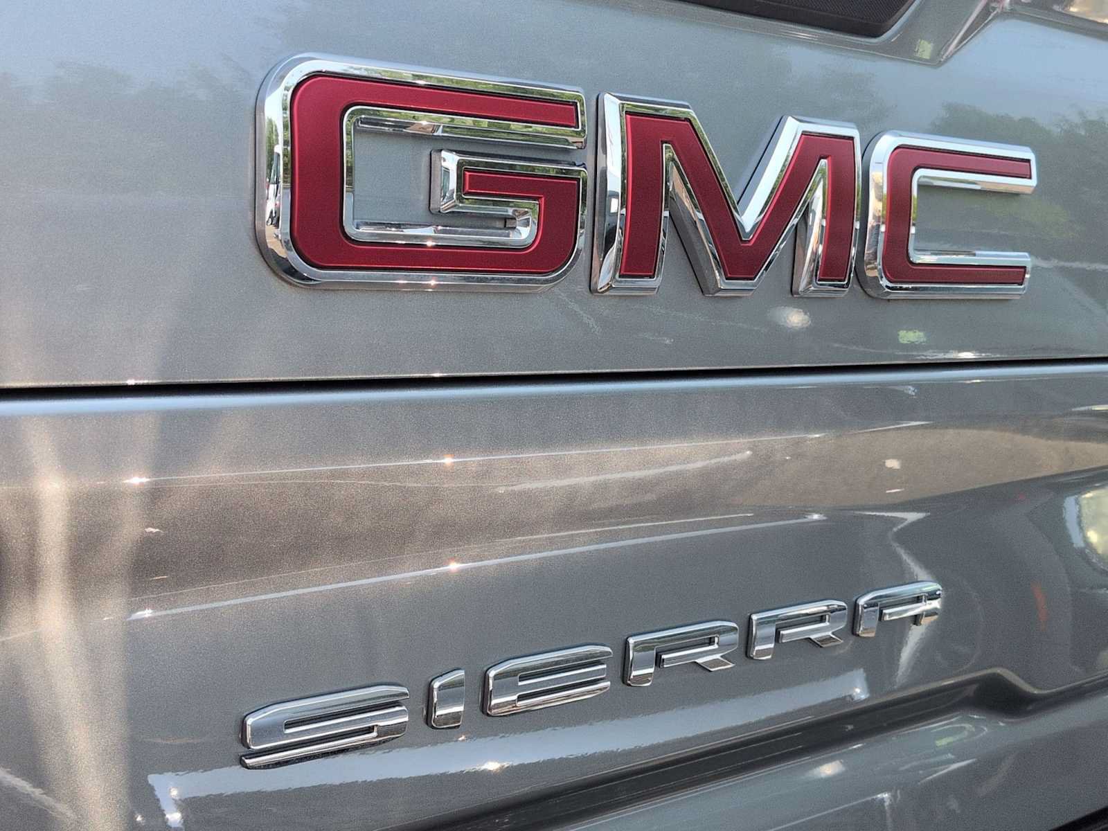 Used 2026 GMC Sierra 2500 AT4 w/ AT4 Premium Plus Package AWD/4WD image 13