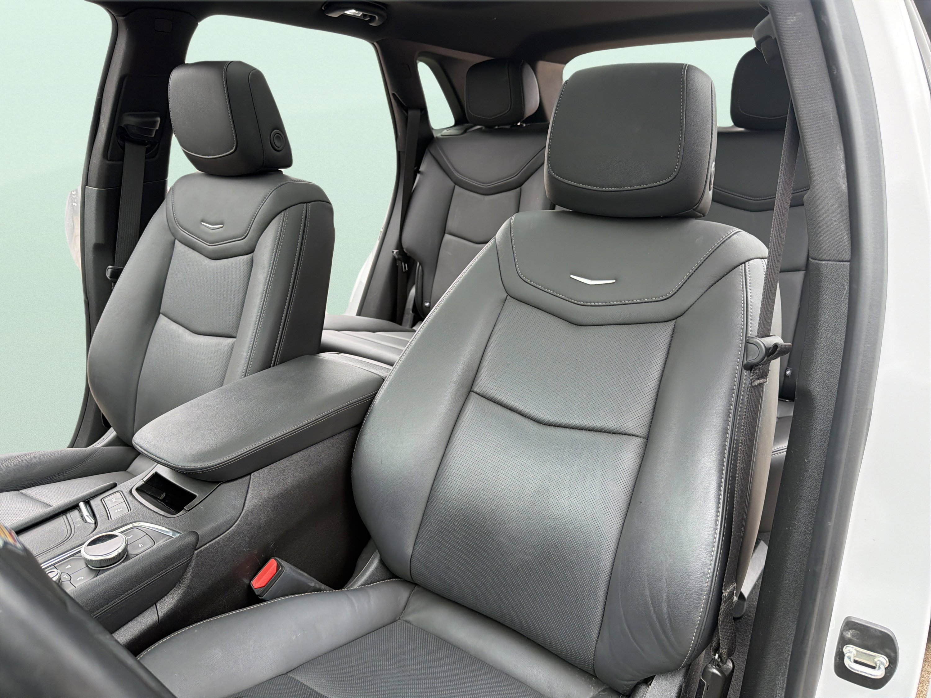 Used 2024 Cadillac XT5 Premium Luxury image 14