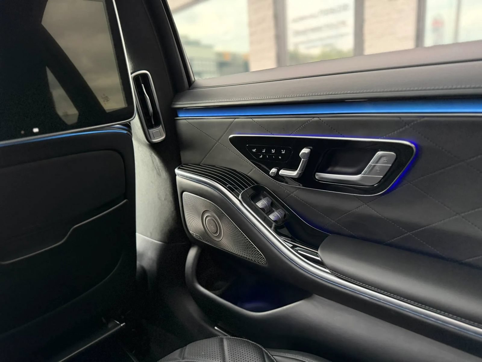 Used 2021 Mercedes-Benz S 580 4MATIC Sedan image 52