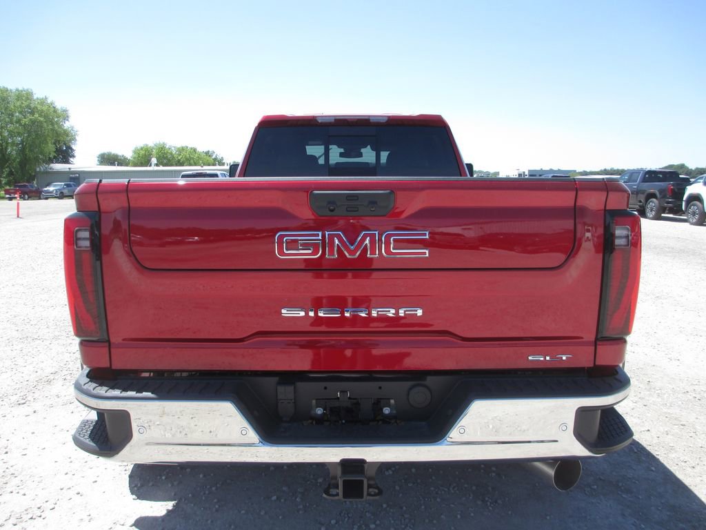 New 2026 GMC Sierra 3500 SLT w/ SLT Premium Package AWD/4WD image 6