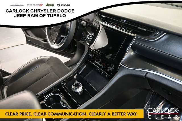 Used 2023 Jeep Grand Cherokee Altitude AWD/4WD image 38