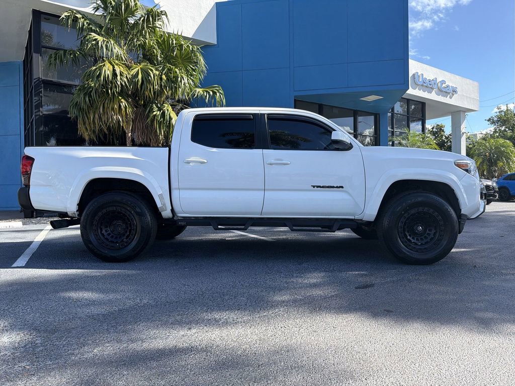 Used 2020 Toyota Tacoma SR5 image 18