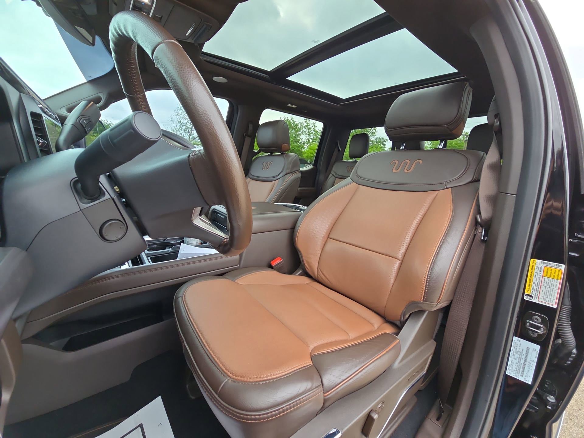 Certified 2024 Ford F350 King Ranch w/ FX4 Off-Road Package image 11