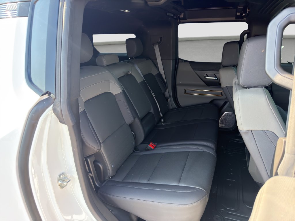 Used 2025 GMC Hummer EV 2X AWD/4WD image 19