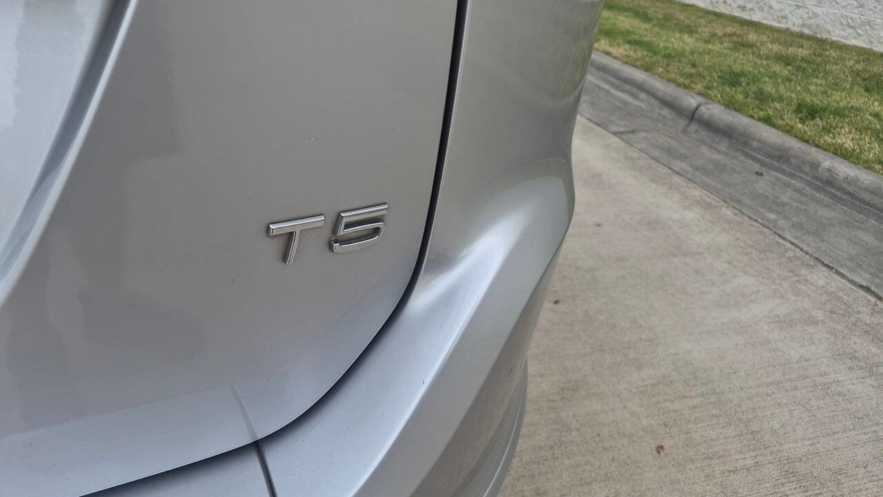 Used 2015 Volvo XC60 T5 Platinum FWD image 23