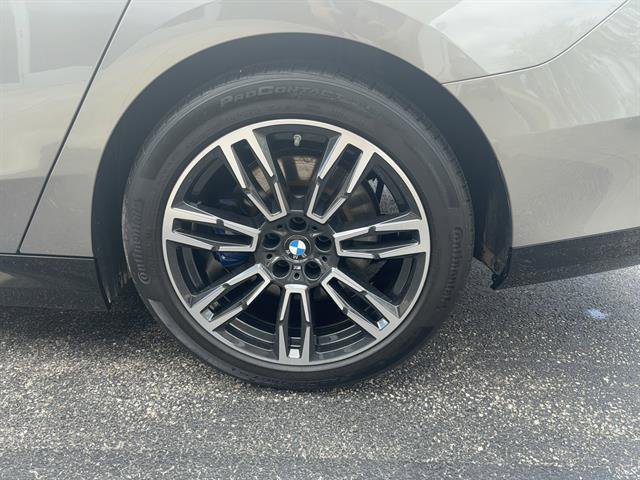 Certified 2024 BMW 530i xDrive w/ M Sport Package image 28