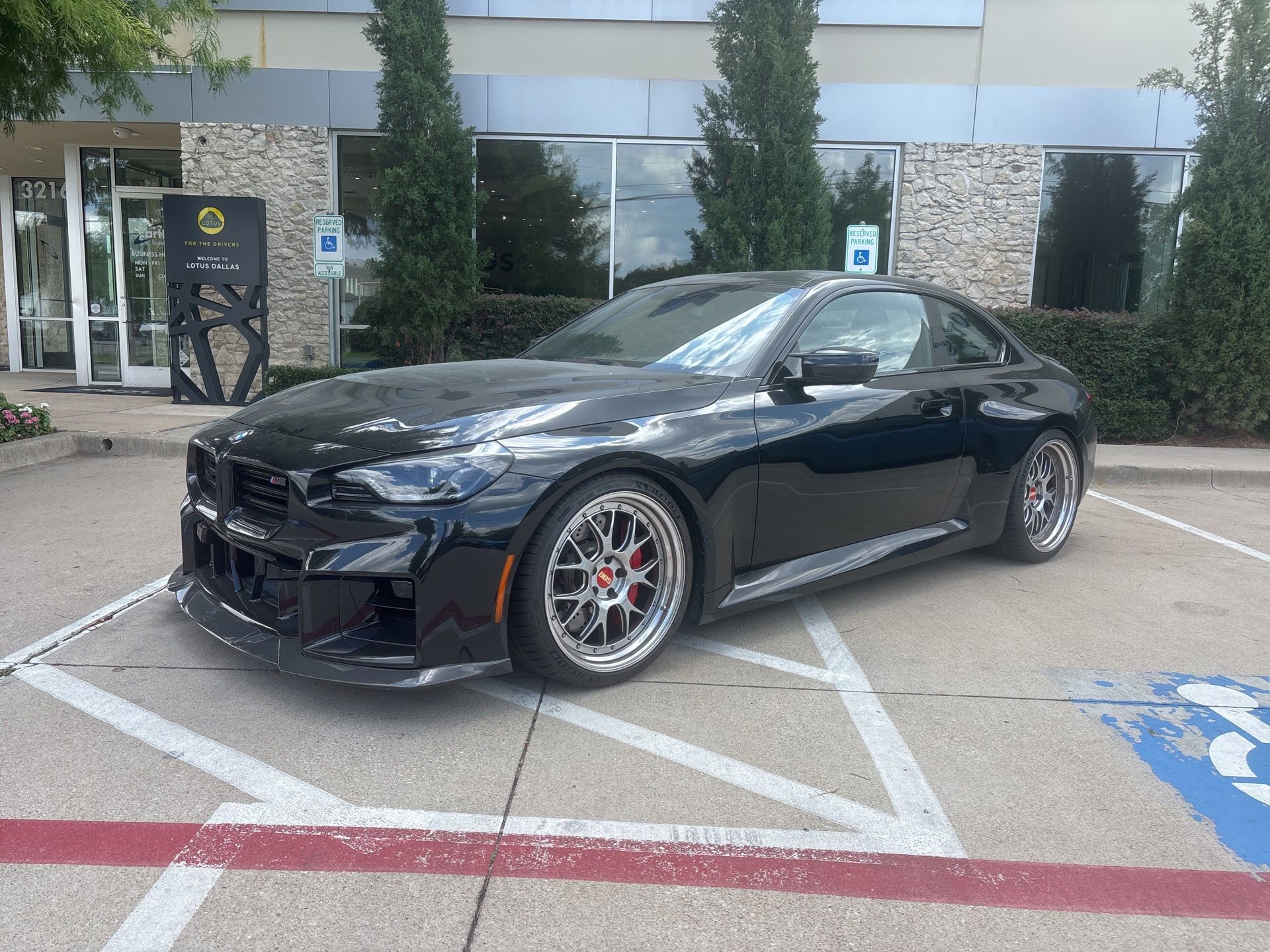 Used 2025 BMW M2 w/ Carbon Package RWD video 1