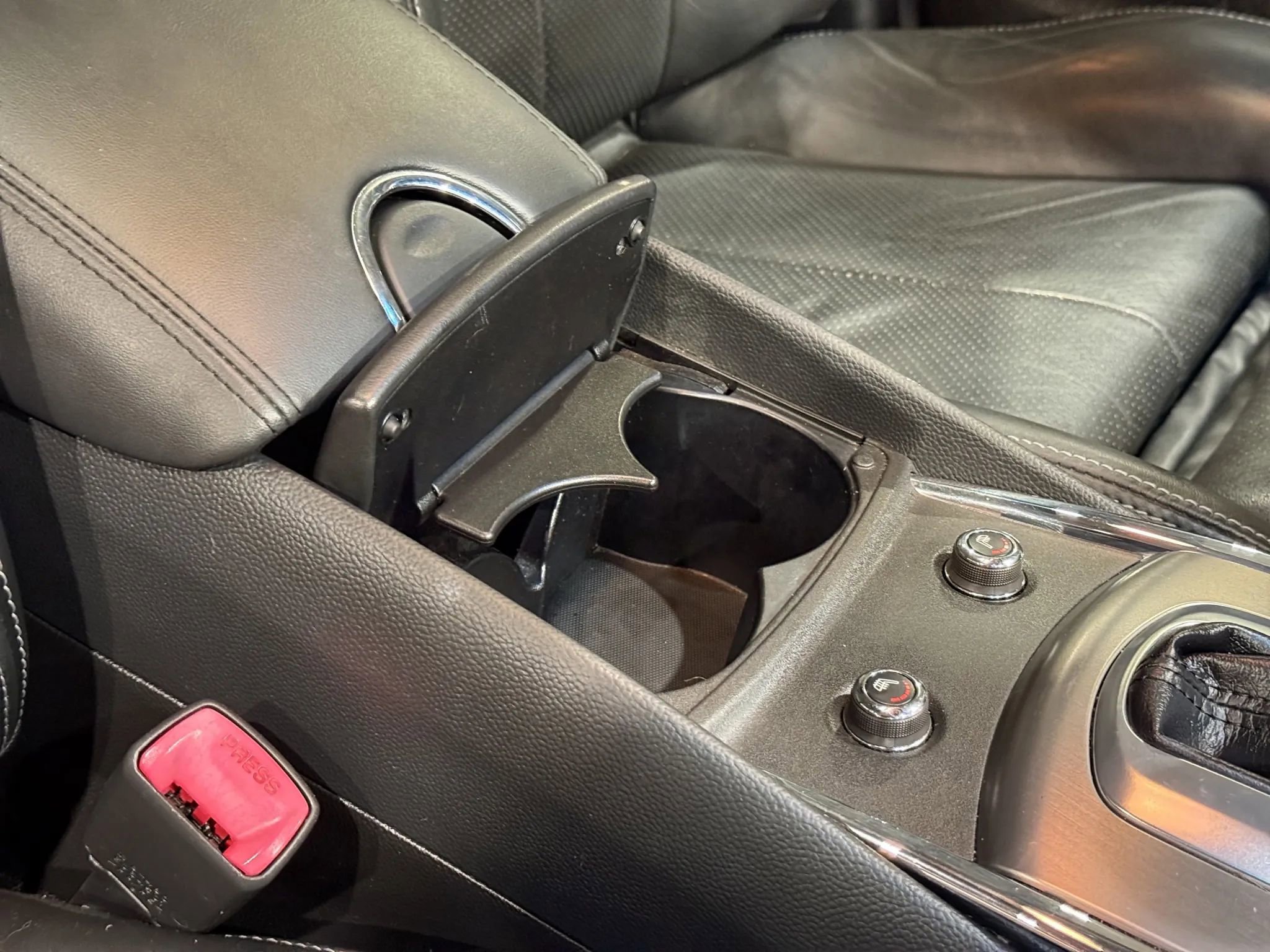 Used 2013 INFINITI G37 Journey w/ Premium Pkg image 48