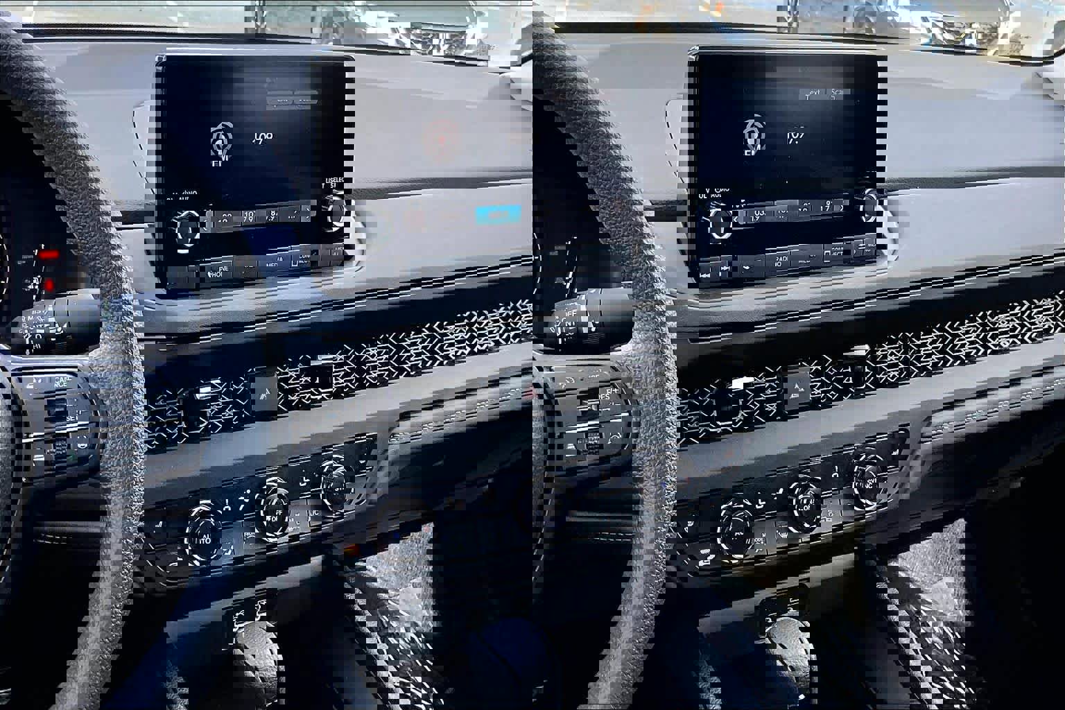 Certified 2023 Honda Accord EX image 6