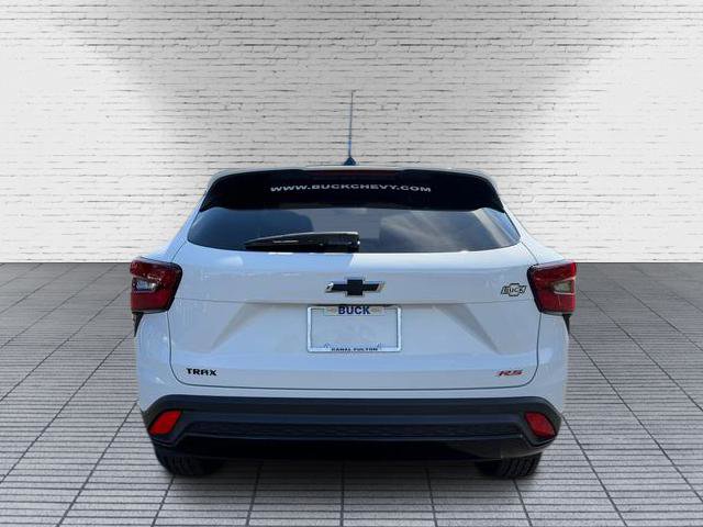 Used 2024 Chevrolet Trax RS image 4