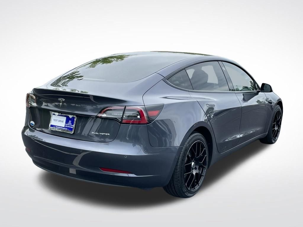 Used 2022 Tesla Model 3 Long Range AWD/4WD image 6