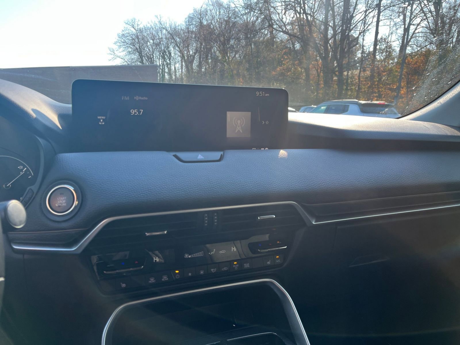 Used 2025 MAZDA CX-70 3.3 Turbo w/ Preferred Package image 17