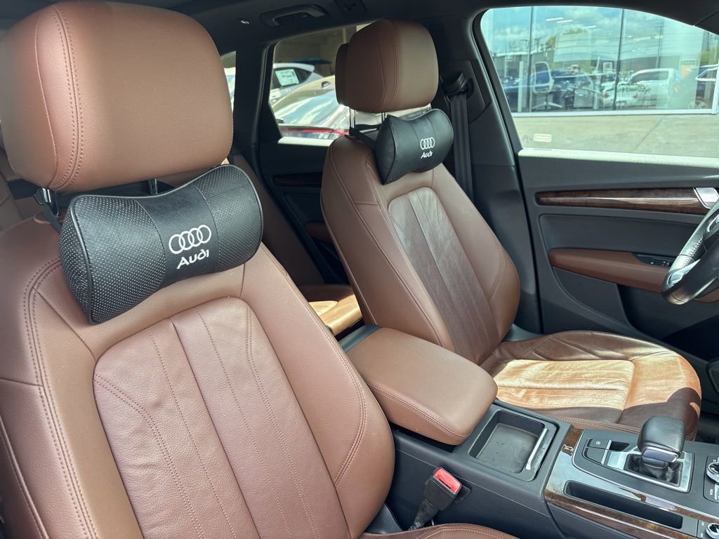 Used 2018 Audi Q5 2.0T Premium Plus w/ Premium Plus Package image 15