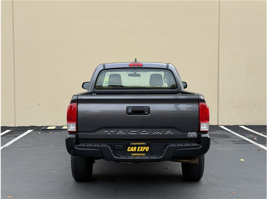 Used 2017 Toyota Tacoma 2WD Access Cab image 5