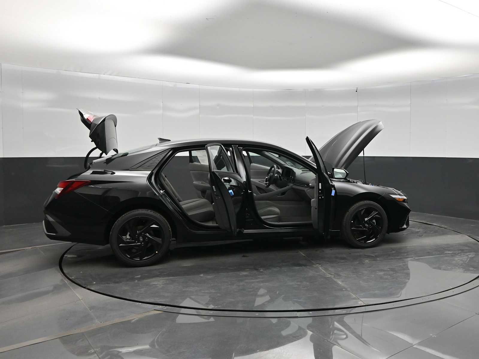 New 2026 Hyundai Elantra Sport FWD image 43