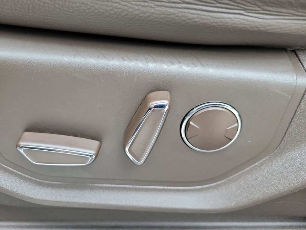 Used 2020 Ford F150 King Ranch image 23