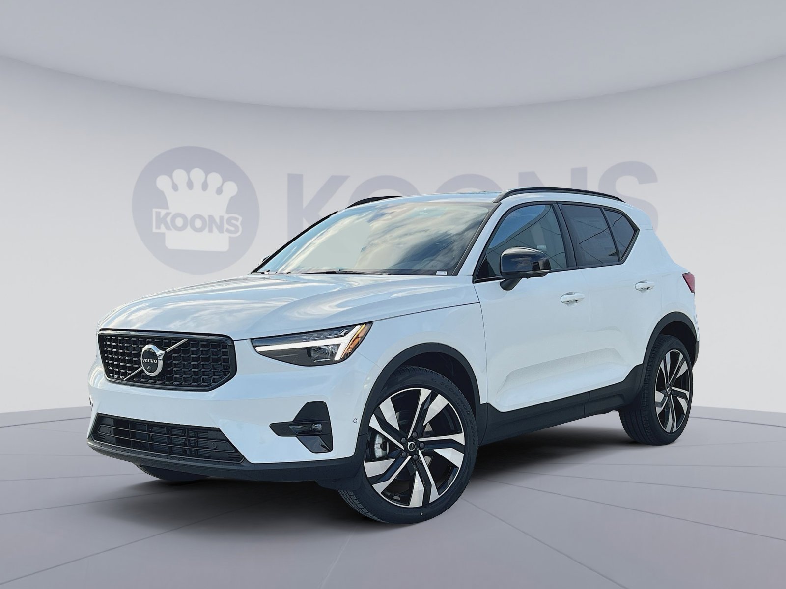 New 2026 Volvo XC40 B5 Ultra w/ Protection Package Premier image 1