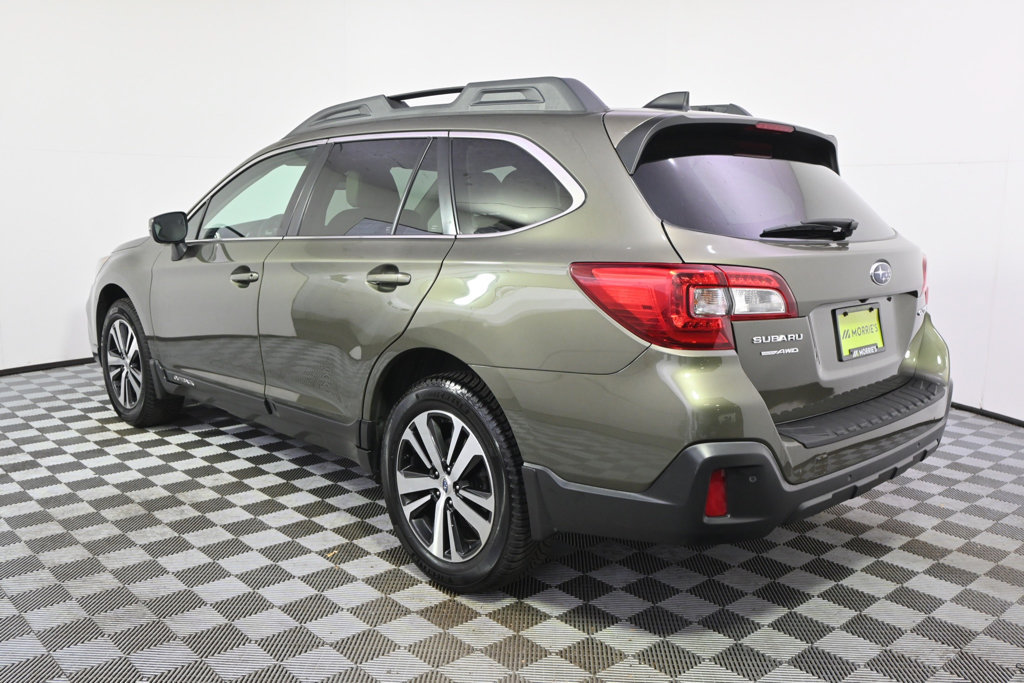 Used 2018 Subaru Outback 2.5i Limited AWD/4WD image 3