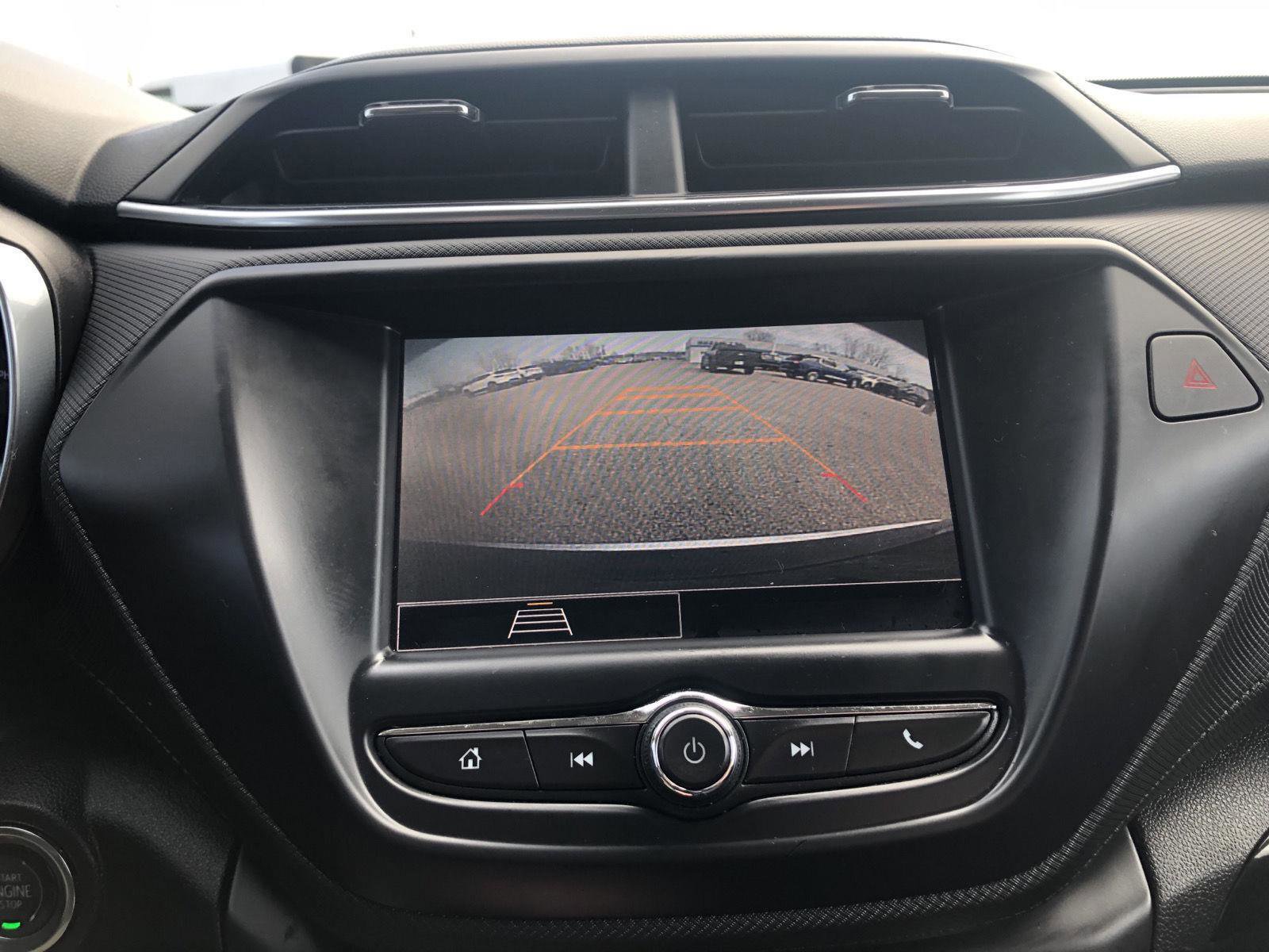 Used 2022 Chevrolet TrailBlazer LT FWD image 26